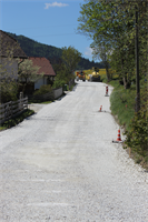 KW23 - Die Bauarbeiten am Knieweg in Seitling sind in vollem Gange